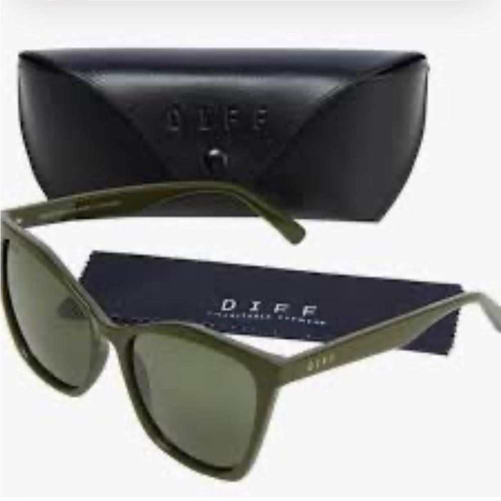 Diff Eyewear Sunglasses Cassidy Oversized in Oliv… - image 7